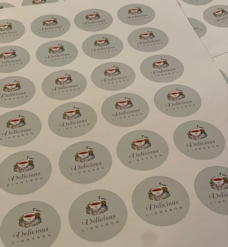 تصميم وطباعة ستكر للمنتجات