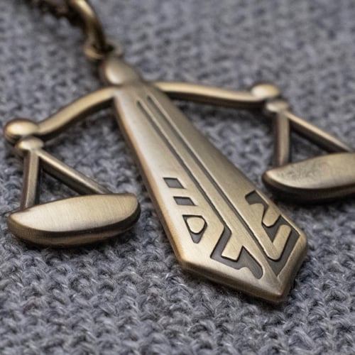 تعليقة محاماة