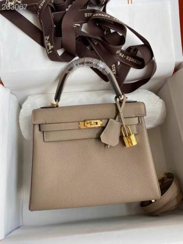 Hermès Kelly Togo 25 bag