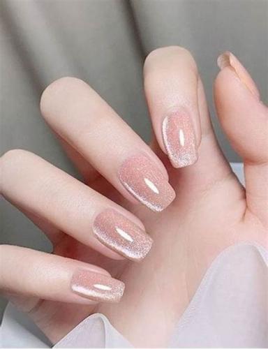 مناكير لون كت آي