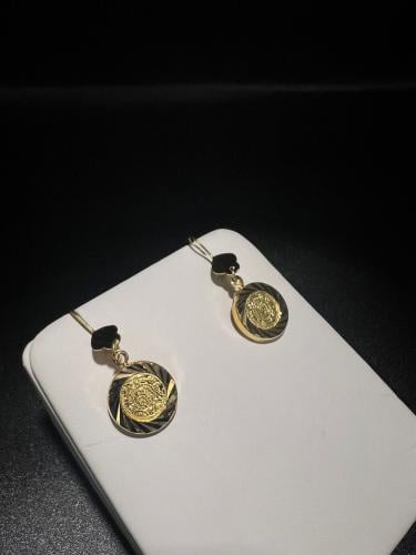 حلق الجنيه ذهب عيار٢١ لبس يومي فاخر و انيق بوابة.5