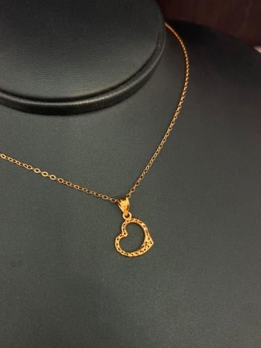 قلادة القلب ذهب عيار21 فاخر و مميزه بوابة.4