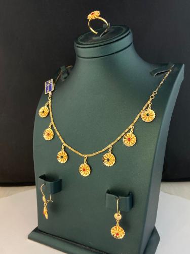 نص طقم صباح الخير فاخر و مميز ذهب عيار21 مقاس الخا...