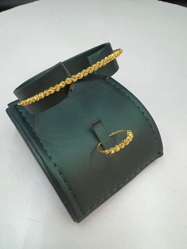 سواره و خاتم موديل الدوريكا ذهب عيار21 الوزن 7.08...