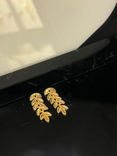 حلق غصن الزيتون ذهب عيار21 فاخر و انيق للمناسبات ب...