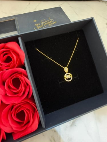 قلادة ذهب عيار21 فاخر و مميز وزن 1.58 بوابة.4