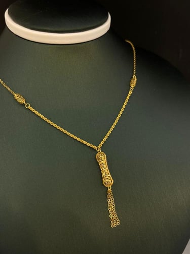 قلادة الهبه ذهب عيار21 فاخره و انيقه وزن 2.71 بواب...