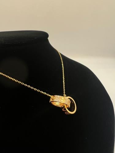 قلادة ‏عاشق معشوق Love forever ذهب عيار٢١ الوزن 7....