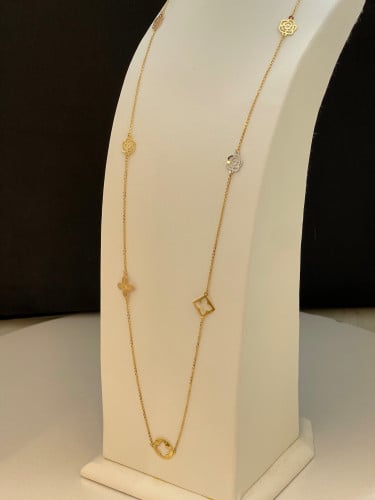 قلاده مميزه و انيقه عيار18