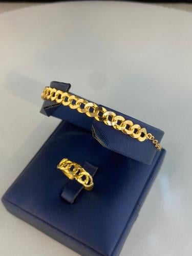 سواره و خاتم الجنزير ذهب عيار21 مقاس الخاتم 17 الو...