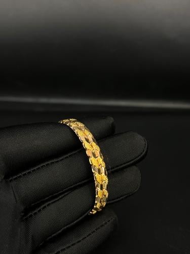 غوايش موديل المبروم ذهب عيار21 فاخره و انيقه للحبه...