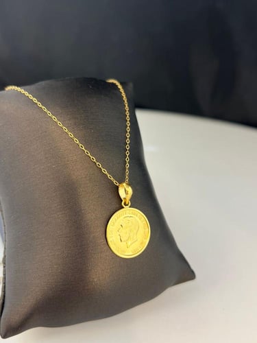 قلادة موديل جورج ذهب عيار21 فاخره و مميزه بوابة.5