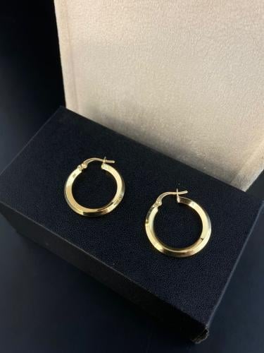 حلق ايطالي ذهب عيار18 فاخر و انيق وزن.1.46 بوابة.4