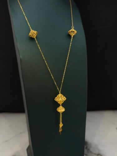 سبحة ذهب عيار 21 فاخرة ومميزة وزن 8.40 جرام