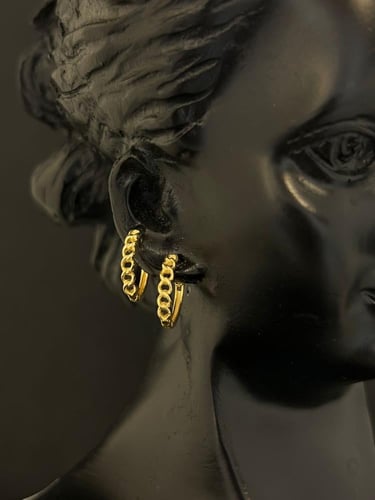 حلق الجنزير ذهب عيار18 فاخر و انيق للهدايا بوابة.5