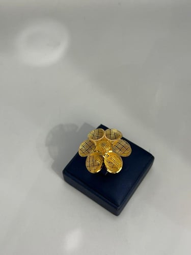 خاتم الورده جامبو ذهب عياز21 فاخر و مميز مقاس20 بو...