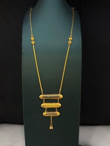سبحة ذهب عيار 21 بتصميم راقٍ ومميز وزن 7.82 بوابة....