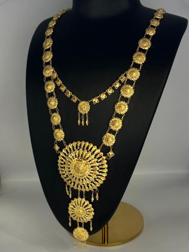 كرسي جاير دورين ذهب عيار21 فاخر و مميز وزن 28.68 ب...