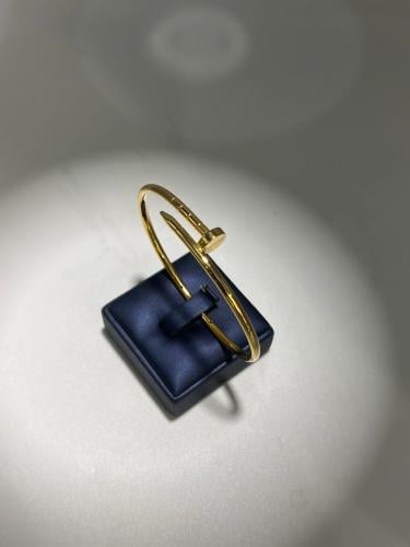 سواره المسمار فاخره و مميزه ذهب عيار21 وزن 8.90 بو...