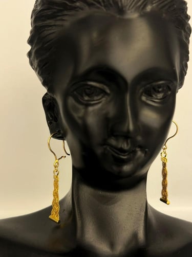 حلق المجدولة ذهب عيار21 فاخر و مميز بوابة.5