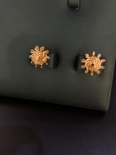 حلق الورده 3D فاخره و انيقه ذهب عيار21 بوابة.4