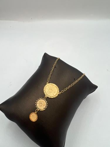 قلادة الجنيهات ذهب عيار٢١ فاخر و انيقه بوابة.5