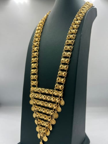 كرسي بحريني سبع ادوار مميز و انيق عيار21 الوزن 27....