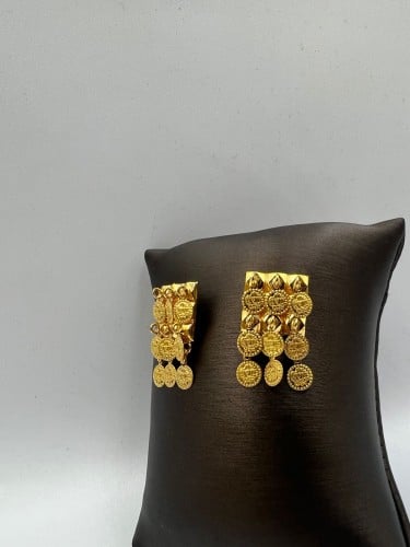 حلق الجنيهات فاخر و انيق ذهب عيار٢١