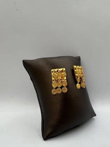 حلق الجنيهات فاخر و انيق ذهب عيار٢١