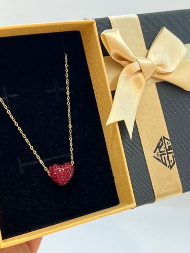 شوكر القلب مميز و انيق عيار18 وزن الذهب 0.60