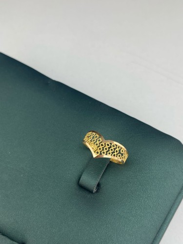 خاتم فاخر و انيق ذهب عيار٢١ مقاس16