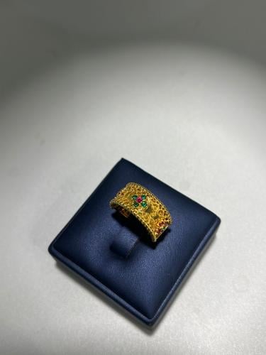 خاتم العروس فاخر و مميز ذهب عيار21 وزن 4.18 مقاس 1...