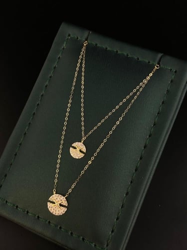 شوكر دورين تصميم الماس ذهب عيار18 فاخره ومميزه بوا...