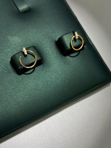 حلق مسمار ناعم و انيق ذهب عيار21 بوابة.5