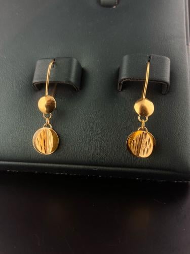 حلق 3D فاخر و مميز لبس يومي ذهب عيار21 بوابة.4