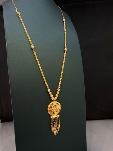 قلادة ذهب عيار 21 بتصميم تراثي وزن 7.03 جرام