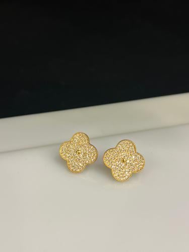 حلق ذهب عيار21 فاخر و مميز لبس يومي وزن 4.84 بوابة...