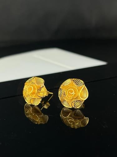 حلق ذهب عيار21 موديل الورده فاخر و انيق بوابة.5