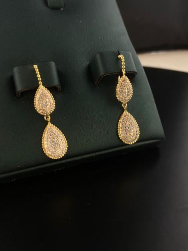 حلق الدمعه تصميم الماس فاخر و انيق وزن3.57 ذهب عيا...