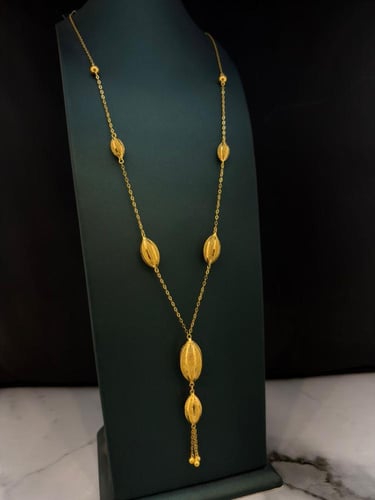 سبحة ذهب عيار 21 بتصميم أنيق ومميز وزن 15.06جرام