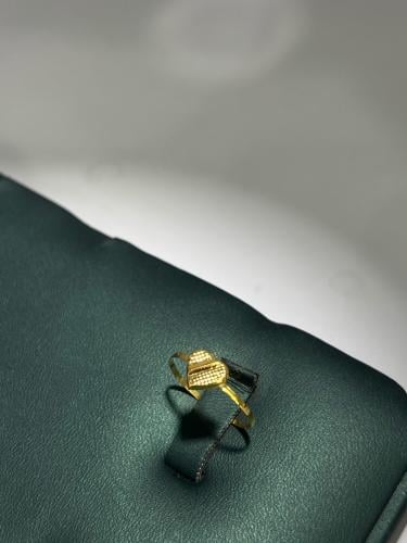 خاتم القلب ناعم و انيق للهدايا ذهب عيار18 مقاس 15...