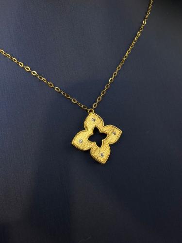 قلادة كوين ذهب عيار21 فاخره و انيقه وزن 2.10 بوابة...