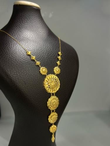 قلادة الكرفته موديل كرسي جاير ذهب عيار21 بوابة.5