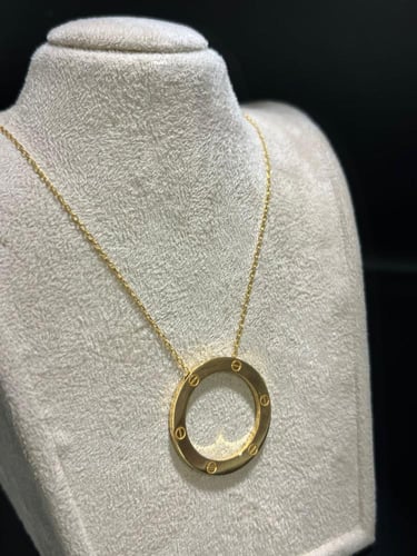 قلادة Love ذهب عيار21 فاخره و مميزه للهدايا بوابة....