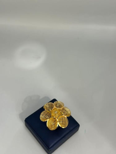 خاتم الورده جامبو ذهب عياز21 فاخر و مميز مقاس20 بو...