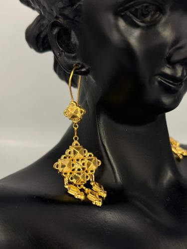 حلق مجلس الامه ذهب عيار21 فاخر و مميز للمناسبات بو...