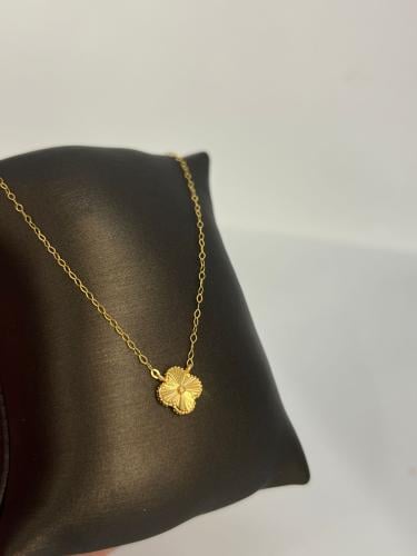 قلادة الورده ذهب عيار21 فاخره و مميزه للهدايا بواب...