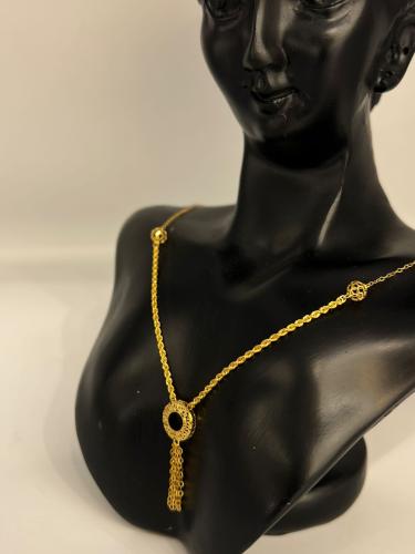 قلادة المبروم موديل الدمعه ذهب عيار21 مميزه و انيق...