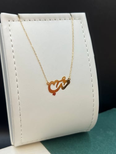 عقد حب مميز و انيق عيار21