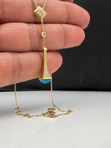 قلادة الكرفته فاخره و انيقه ذهب عيار18 الوزن 4.81